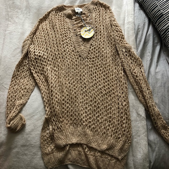 Long sleeve tunic - Picture 1 of 4